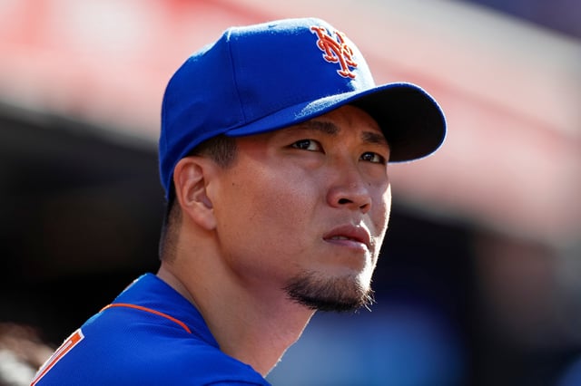 NEW YORK, NEW YORK - SEPTEMBER 14: Kodai Senga #34 of the New York Mets looks on in the dugout during a game against the Arizona Diamondbacks at Citi Field on September 14, 2023 in New York City. (Photo by Brandon Sloter/Image Of Sport/Getty Images)