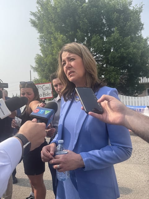 Premier Danielle Smith speaks to media prior to a town hall meeting on coal Wednesday evening at the Fort Macleod and District Community Hall. HERALD PHOTO BY ALEXANDRA NOAD