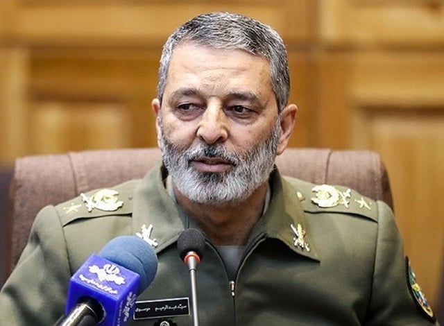 Après la mort de Bagheri, Abdolrahim Mousavi est nommé chef d'Etat-major de l'armée iranienne