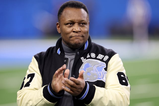 DETROIT, MICHIGAN - JANUARY 14: Former NFL player Barry Sanders of the Detroit Lions reacts during the first half between the Los Angeles Rams and Detroit Lions in the NFC Wild Card Playoffs at Ford Field on January 14, 2024 in Detroit, Michigan.

Barry Sanders took to social media to reveal that he suffered a heart-related health scare over the weekend.