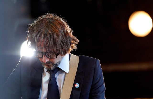 Jarvis Cocker from the British band Pulp performs on the Park stage on the fourth day of the Glastonbury Festival in Worthy Farm, Somerset June 25, 2011. REUTERS/Cathal McNaughton/File Photo