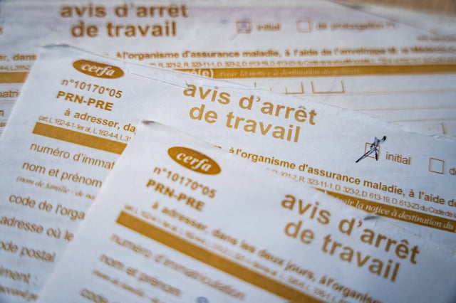 Entre avril 2024 et avril 2025, plus de 42 000 personnes auraient effectué une demande d’arrêt sur le site Stop-travail.com, désactivé mi-avril.