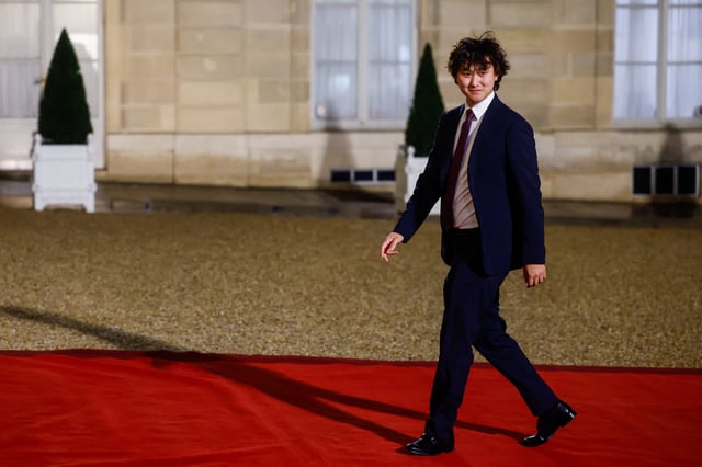 Alexandr Wang, CEO of Scale AI, arrives for a meeting with international investors in IA at the Elysee Palace as part of the Artificial Intelligence (AI) Action Summit in Paris, France, February 10, 2025. REUTERS/Gonzalo Fuentes/File photo