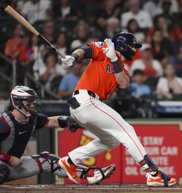Houston Astros Jacob Melton (31) hits an RBI single in the first inning of an MLB baseball game in Houston, Friday, June 13, 2025.
