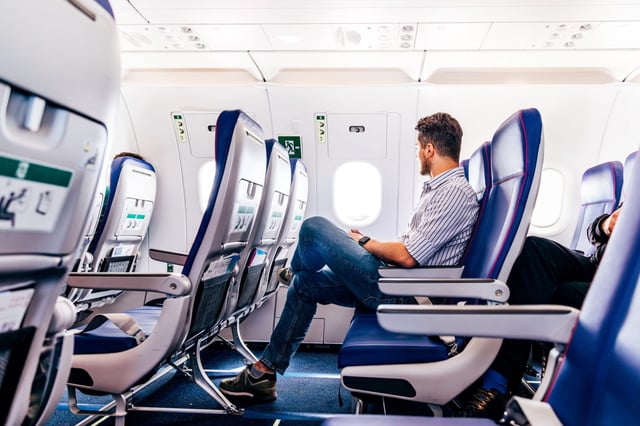 A Florida man posed as a flight attendant to book free flights.