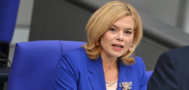 Julia Klöckner hat in ihrer Anfangszeit als Bundestagspräsidentin mit vielen Ermahnungen Schlagzeilen gemacht