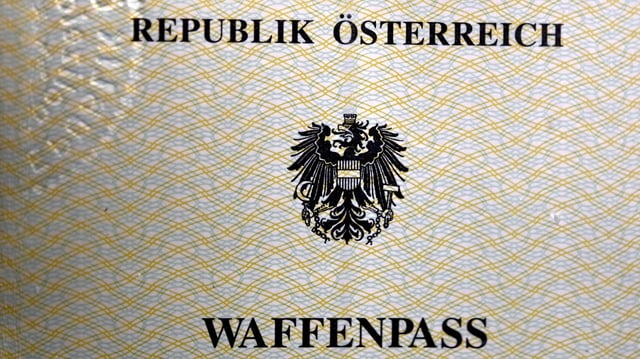 Ein Waffenpass der Republik Österreich.