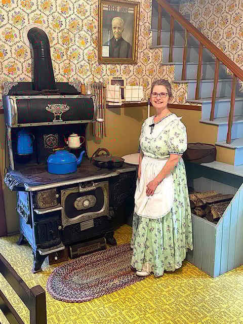  Volunteers played a vital role in the festival’s success. Over 150 individuals—locals, former residents, and museum supporters—helped run everything from meals to entertainment, ensuring the event operated smoothly from start to finish.