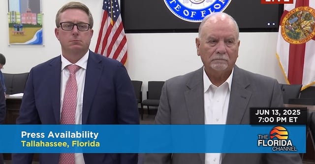 The 2005 Legislature&#39;s chief budget-writers, from left, are Rep. Lawrence McClure, R-Dover, and Sen. Ed Hooper, R-Palm Harbor.