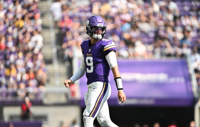 J.J. McCarthy #9 of the Minnesota Vikings looks on in the second quarter of the preseason game against the Las Vegas Raiders at U.S. Bank Stadium on August 10, 2024 in Minneapolis, Minnesota.