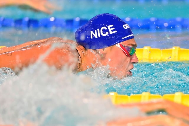 La Française Lilou Ressencourt lors du 100 m papillon aux championnats de France de natation, le 14 juin 2025 à Montpellier