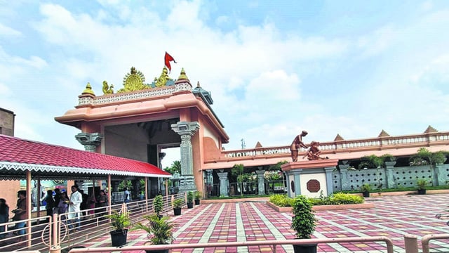 The temple, in Shani Shingnapur village, in Nevasa tehsil, is patronised by lakhs of devotees from all over the country and its trust runs various public service institutions like hospitals, hostels and solid waste management projects (Shutterstock)