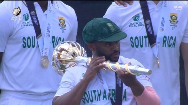 Temba Bavuma's celebration sent internet wild