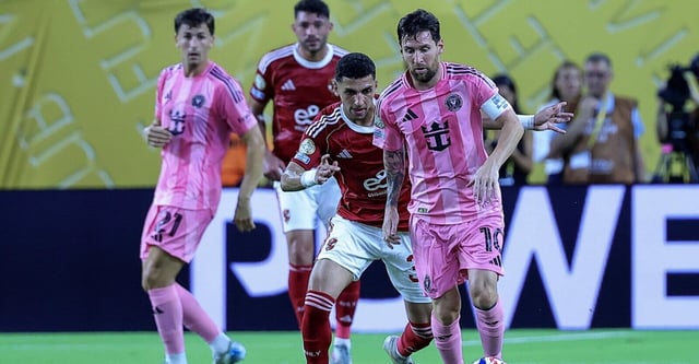 Messi a secco, Trezeguet sbaglia un rigore: senza reti il match inaugurale del Mondiale