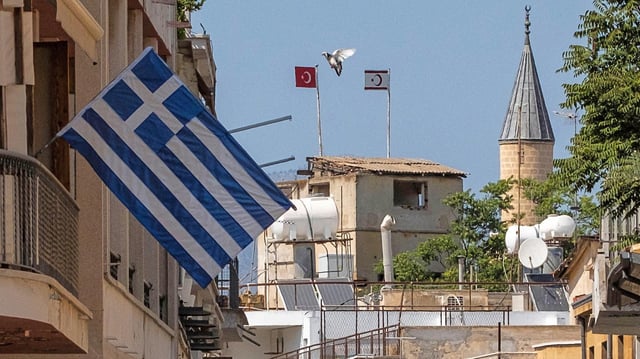 Flaggen in Nikosia auf Zypern