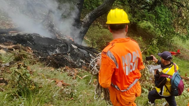 Seven people were killed after a chopper carrying six people from Kedarnath to Guptkashi