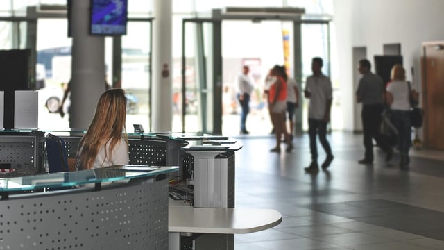 Tech firm interviews 450 out of 12,000 applicants, hires none. Here's why
