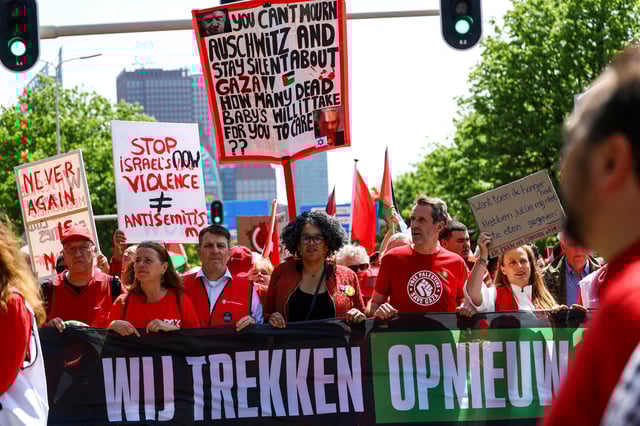 Demonstrators protest against conditions in Gaza and demand that the caretaker government impose sanctions against Israel, in The Hague, Netherlands, June 15 2025. REUTERS/Piroschka van de Wouw