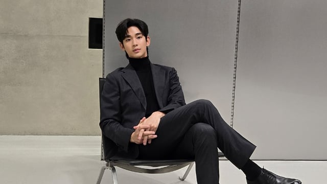 Stars like Kim Soo-Hyun and Hyun Bin also command impressive fees while Lee Jung Jae earns the highest income.
