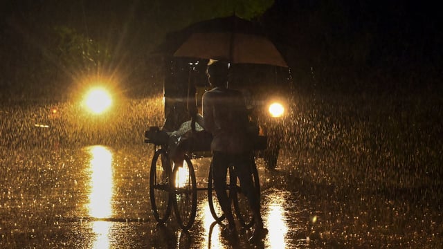 Kerala rain: Authorities have urged residents to remain vigilant, especially in landslide-prone and low-lying areas.