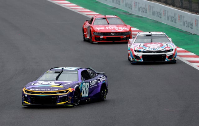 NASCAR - NASCAR Cup Series Mexico - Autodromo Hermanos Rodriguez, Mexico City, Mexico - June 15, 2025 Trackhouse Racing's Shane Van Gisbergen during the race REUTERS/Henry Romero
