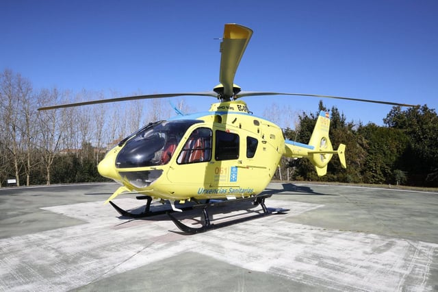 Helicóptero del 061, en una imagen de recurso.