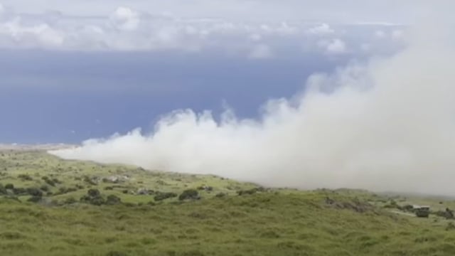 Kahikinui wildfire june 15 2025 f