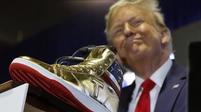 Trump also netted $2.5 million from Trump sneakers and fragrances alone, according to his financial disclosure. Photo by Chip Somodevilla/Getty Images