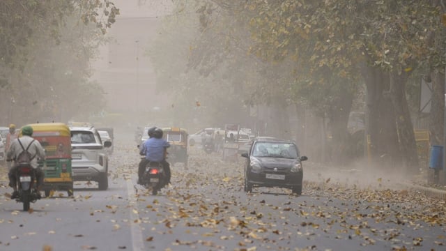Delhi to deploy high-tech electric road cleaners round-the-year to curb pollution