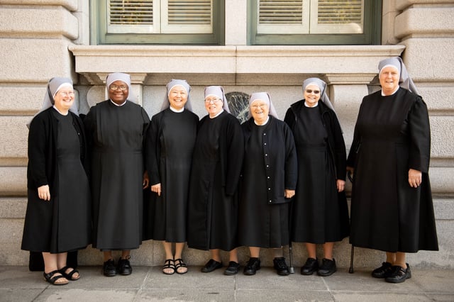 Nuns in front of Congress
