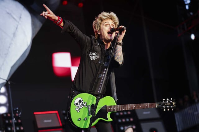 Billy Joe Armstrong criticized the American government during a recent concert in the U.K., just ahead of the No Kings protests that swept the nation over the weekend. 