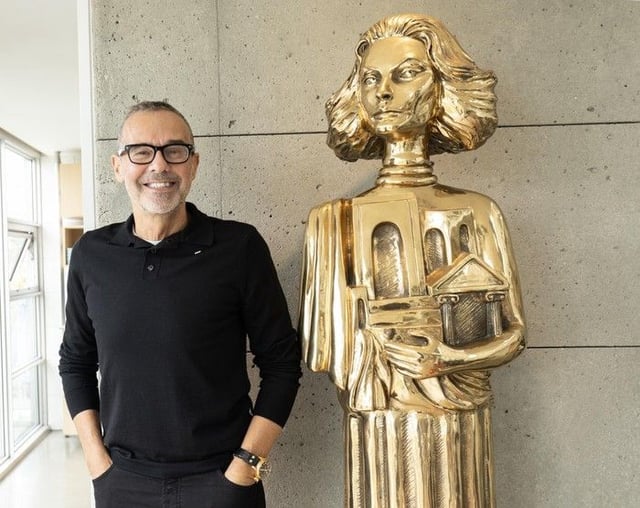  Bob Rennie with the Francesco Vezzoli gilt bronze sculpture Portrait of Sophia Loren as the Muse of Antiquity (After Giorgio de Chirico).