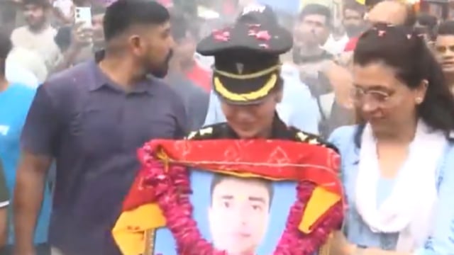 Funeral procession of pilot Rajveer Singh killed in Uttarakhand crash. 
