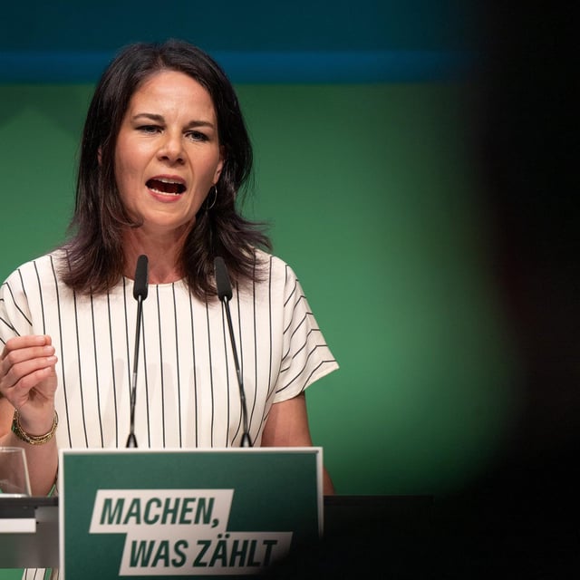 Baerbock gibt Bundestagsmandat ab