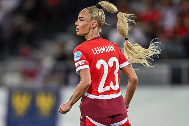 Sportlich eher Nebendarstellerin, aber im Netz ein absoluter Star: Alisha Lehmann