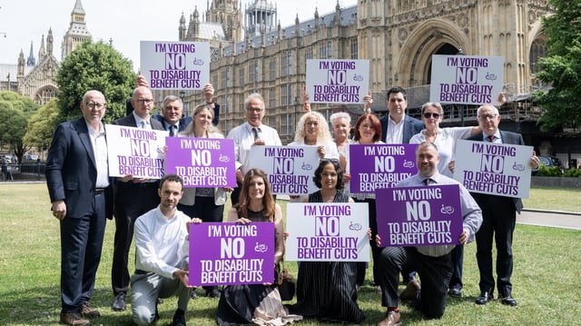 Labour MPs join photo-call to protest against benefit cuts. Image: David Mirzoeff/Disability Rights UK