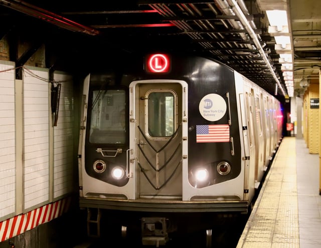An L train at the 14th Street-Union Square subway station in Manhattan, New York. (Danielle Hyams / NEW YORK DAILY NEWS)