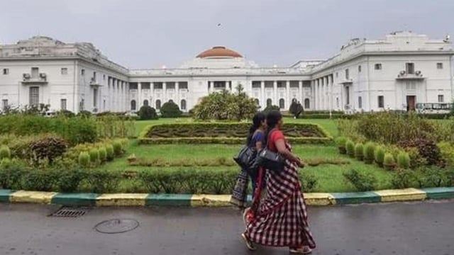The bill also said that patients should be provided proper estimates of all treatment charges before treatment commences. (FILE PHOTO)