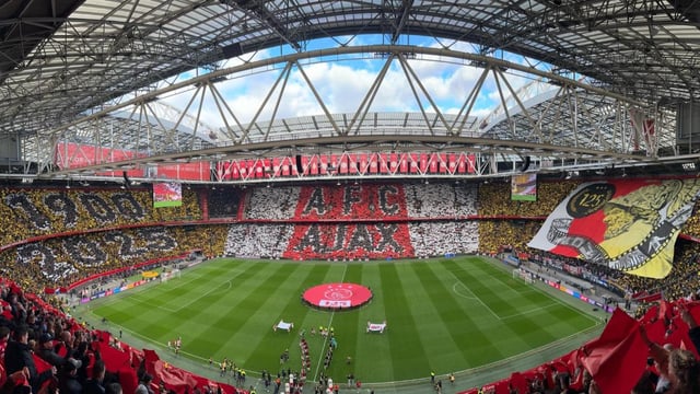 Ajax begint eredivisie thuis tegen Telstar, eerste Klassieker op 14 december 