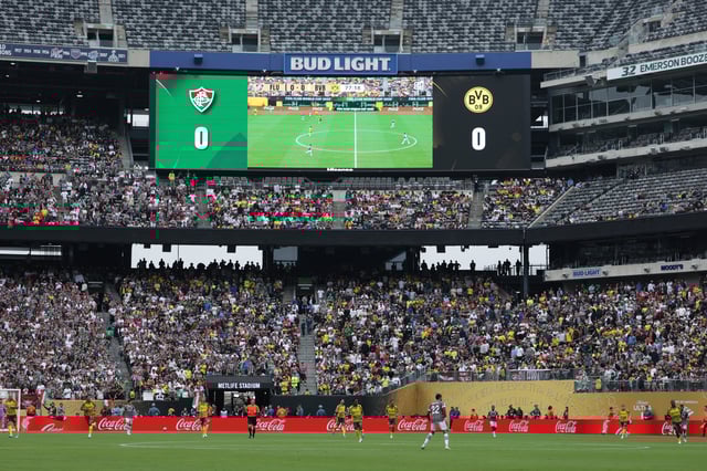 Soccer Football - FIFA Club World Cup - Group F - Fluminense v Borussia Dortmund - MetLife Stadium, East Rutherford, New Jersey, U.S. - June 17, 2025 General view during the match REUTERS/Jeenah Moon