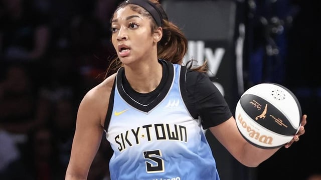 Jun 10, 2025; Brooklyn, New York, USA; Chicago Sky forward Angel Reese (5) brings the ball up court in the first quarter against the New York Liberty at Barclays Center. Mandatory Credit: Wendell Cruz-Imagn Images