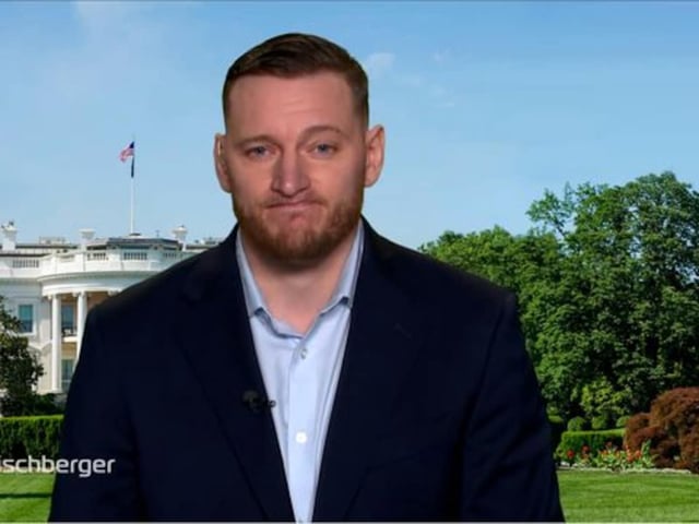Der Deutsche Fabian Schmidt saß zwei Monate in US-Abschiebehaft - unberechtigter Weise. Im ARD-Talk von Sandra Maischberger schilderte er sein verstörendes Erlebnis.