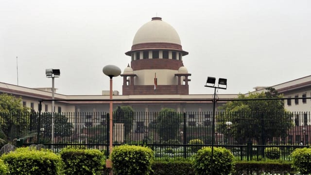 The girl approached the top court through her friend, seeking annulment of her marriage under the Prohibition of Child Marriage Act. (HT PHOTO)