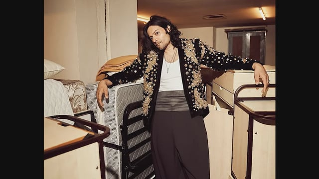 Ali Fazal remembers his late mother in a nostalgic post: 'had to say goodbye to 2 people' (Source: Instagram)