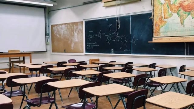 Delhi classroom scam