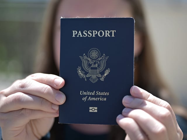 Die US-Regierung muss wieder geschlechtsneutrale Reisepässe ausstellen.