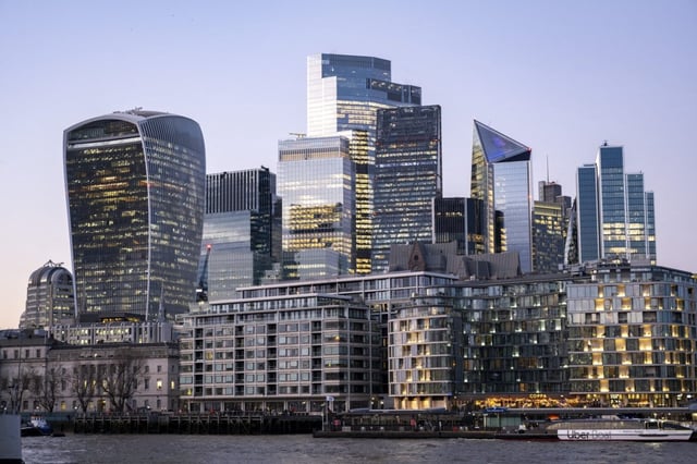 Caption: UK growth set to be hit by government tax increases and US tariffs a business group warns
(Photo: Mike Kemp/In Pictures)