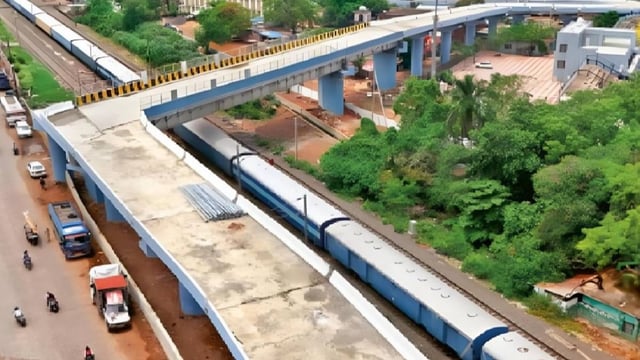 After Viral Memes and Public Outcry, Authorities to Redesign Bhopal’s 90-Degree Bridge  | Image: X