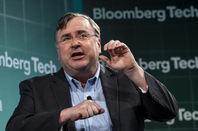 Billionaire Reid Hoffman tells Gen Z the secret to surviving the AI job bloodbath isn’t mastering prompts—but rather leaning on the human skills tech can’t replicate.