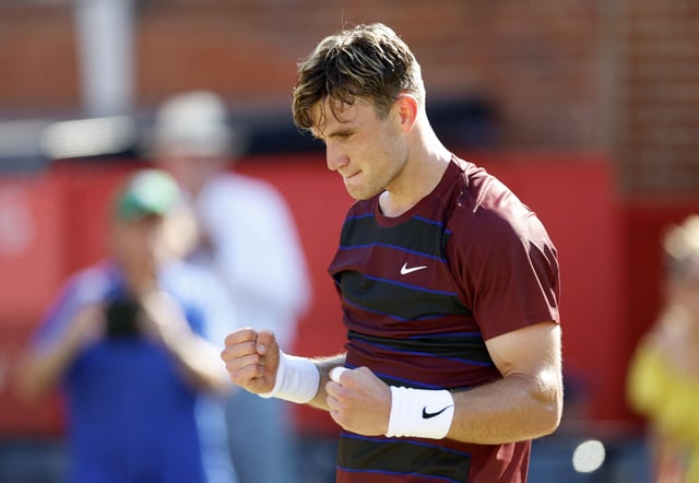 Tennis - Queen's Club Championships - Queen's Club, London, Britain - June 18, 2025 Britain's Jack Draper celebrates after winning his round of 16 match against Australia's Alexei Popyrin Action Images via Reuters/Peter Cziborra